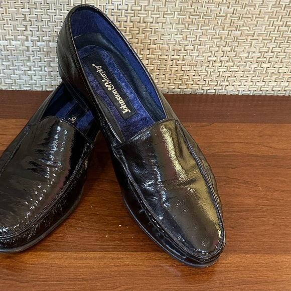 🌟HP🌟VTG 1980s-90s Johnston & Murphy Black Patent Leather Slip on Loafers 9M - Picture 2 of 12